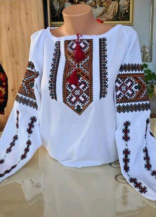 Вышиванка женская