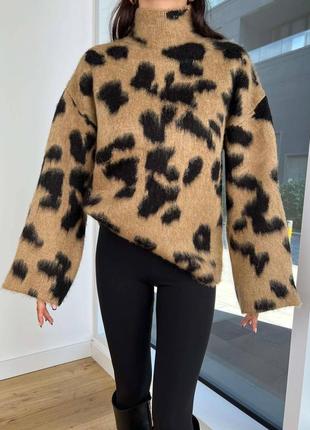 Турецький теплий оверсайз пухнастий світер светр в принт під горло