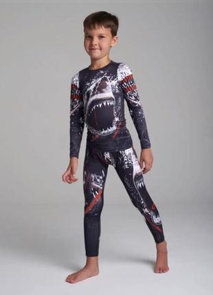 Детский рашгард. комплект 3в1. компрессионный костюм : рашгард, шорты, леггинсы....