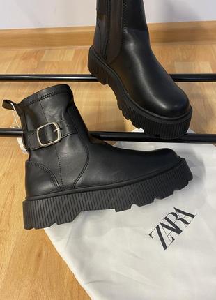 Zara черевики