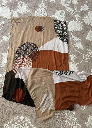 Оригинальный шарф liu jo