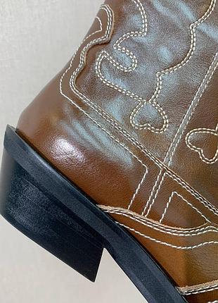 Ботинки козаки коричневые сапоги 8