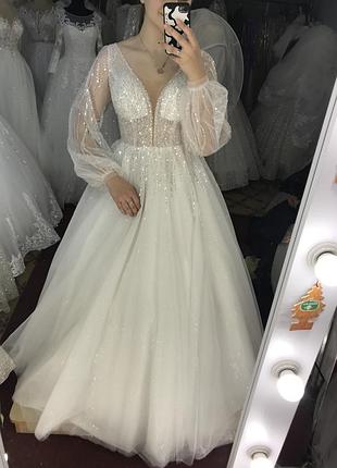 Свадебное платье (не одевалось)