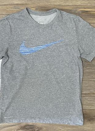 Футболка мужская nike dri fit