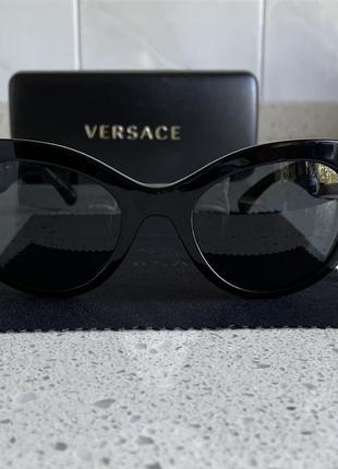 Солнцезащитные очки versace chain 4408 gb1/872 фото