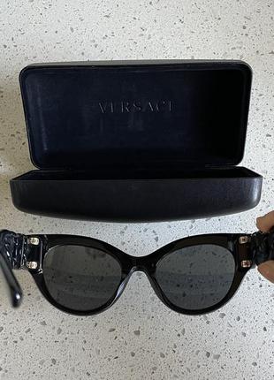 Солнцезащитные очки versace chain 4408 gb1/874 фото
