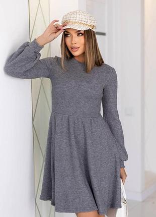 Платье короткое мини теплая вязка вязаное базовое длинное рукава приталенное женское демис...