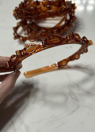 Обруч із застібками для волосся