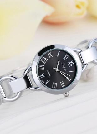 Стильные женские часы на руку золотые серебро с черным