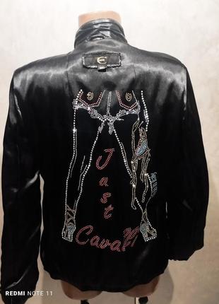 Ультрамодная куртка из глянцевой кожи культового итальянского бренда roberto cavalli6 фото