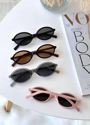 Сонцезахисні окуляри жіночі стильні3 фото