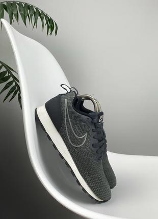 Оригінальні кросівки nike md runner 2 eng mesh розмір 37.5 устілка 23.5