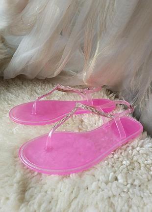 Женские босоножки primark