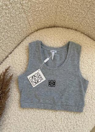 Неймовірний жіночий топ в стилі loewe