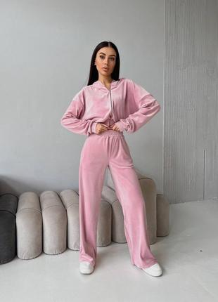 Женский велюровый костюм2 фото