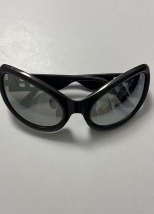 Футуристичні окуляри в стилі balenciaga у чорному кольорі