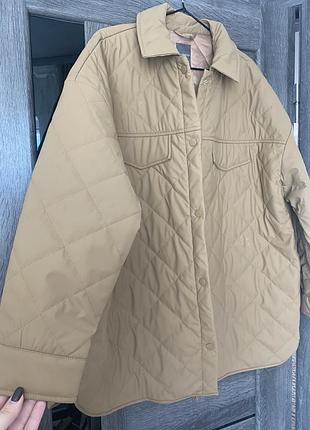 Осенняя куртка из эко кожи