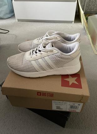 Жіночі кросівки adidas