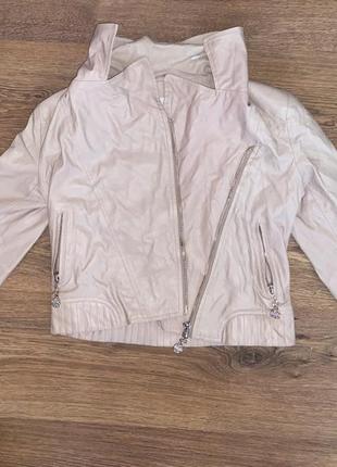 Женская кожаная косуха