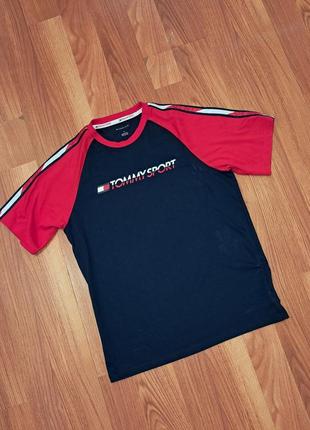 Чоловіча спортивна футболка tommy hilfiger з лампасами2 фото