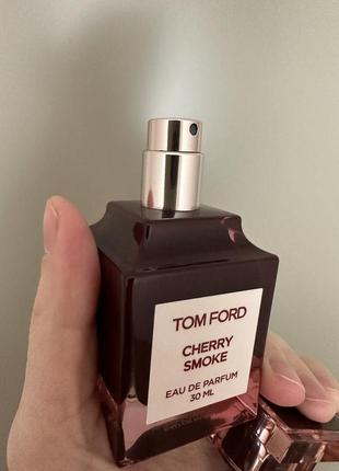 Cherry smoke tom ford 5