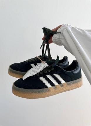 Кросівки adidas