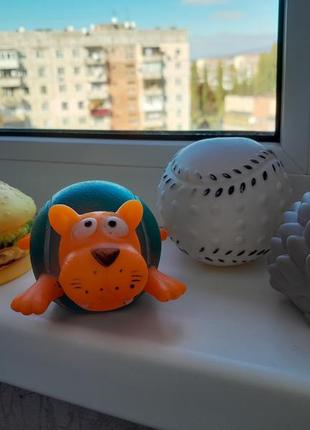 Игрушки для собак