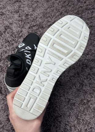 Кроссовки dkny на низкой платформе4 фото