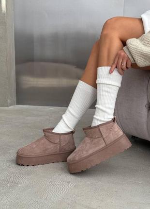 Короткие угги