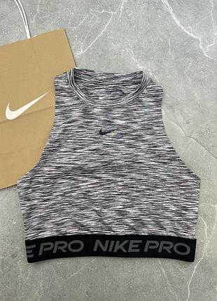 Топ nike pro 3