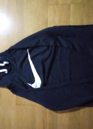 Продам кофту найк ідеальний стан гарна якість носили акуратно чудово преться и не залишав забруднення не дорого є торг