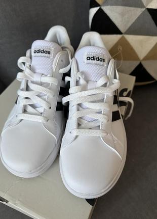 Кросівки adidas оригінал