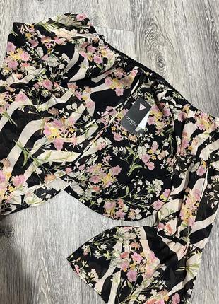 Нова блуза блузка кофтинка футболка lori guess оригінал розмір м