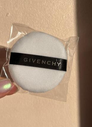 Пухівка для пудри спонж givenchy prisme libre puff