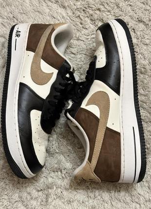 Nike air force 1 07 brown and black sales