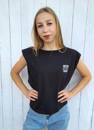 Футболка женская oversize укороченная с подплечниками pink woman черная