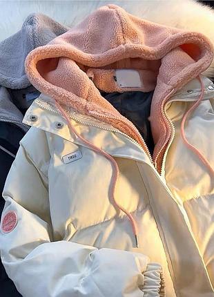 Пуховик со вшитым капюшоном