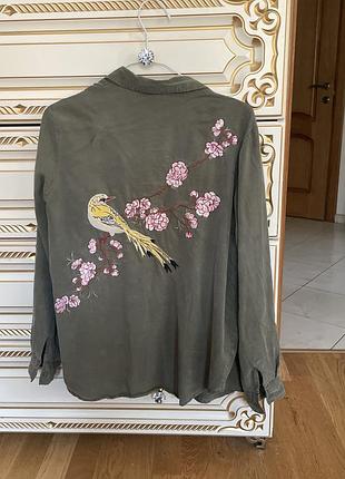 Рубашка хаки с вышивкой