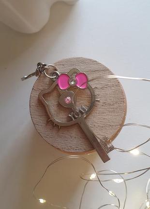 Брелок китти