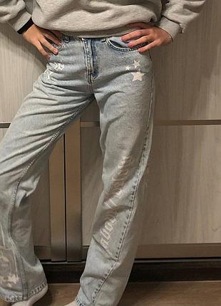 Джинсы трубы из тату