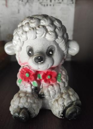 Керамічна скарбничка