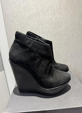 Ботильйони жіночі на платформі замшеві 39 розмір