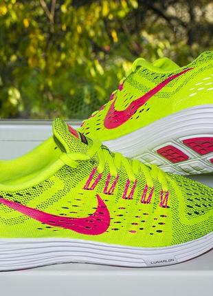 Кроссовки nike lunartempo womens 705462-700 volt/neon 41 р оригинал