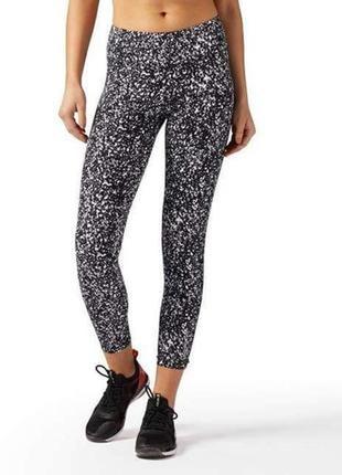 Спортивные лосины тайтсы nike, s