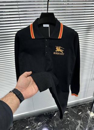 Брендова кофта