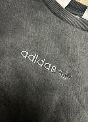 Світшот adidas 2