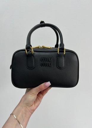 Miumiu arcadie leather bag black 2