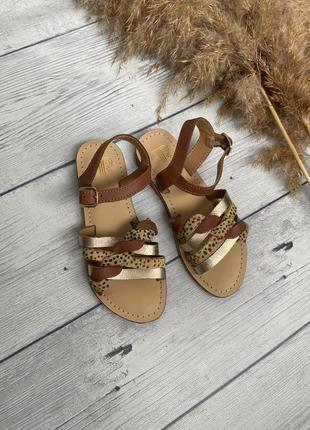 Шкіряні босоніжки river island на дівчинку 28 розмір (за устілкою 18 см)