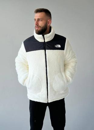 Зимняя мужская куртка на пуху качественная с капюшоном очень удобная теплая зимняя куртка