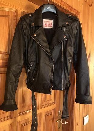 Куртка levi’s